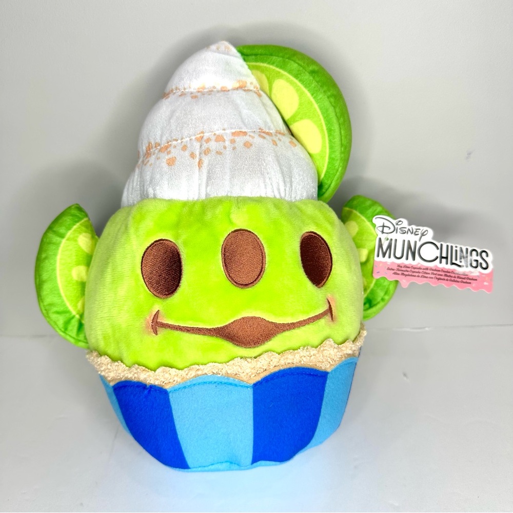 Disney Munchlings Toy Story Alien Key Lime Cupcake Plush Toy